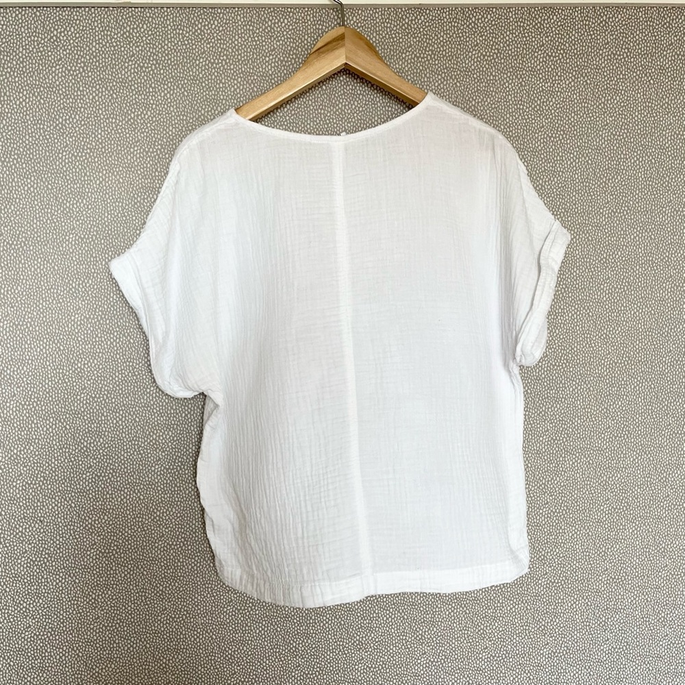 M GAP Gauze Cap Sleeve Top - Picture 4 of 8